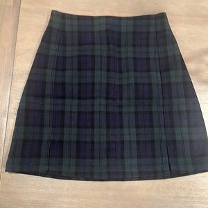 Brandy Melville plaid skirt blue/green